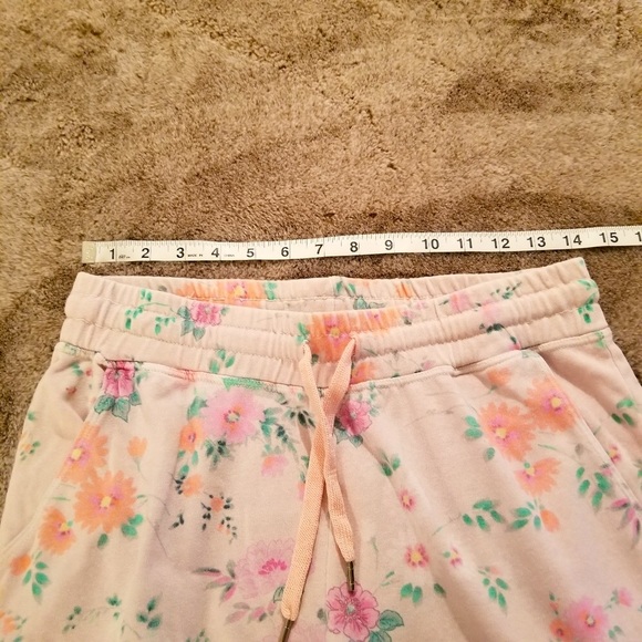 SUNDRY by Anthropologie floral pleated sweatshirt + floral pocket Jogger size 2 - Picture 6 of 16